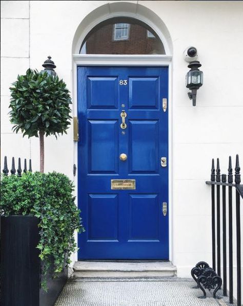 Royal Blue Door, Royal Blue Front Door, Front Door Entrance Ideas, Royal Blue Interior, Navy Front Door, Victorian Front Door, Unique Front Doors, Door Colour, Blue Front Door