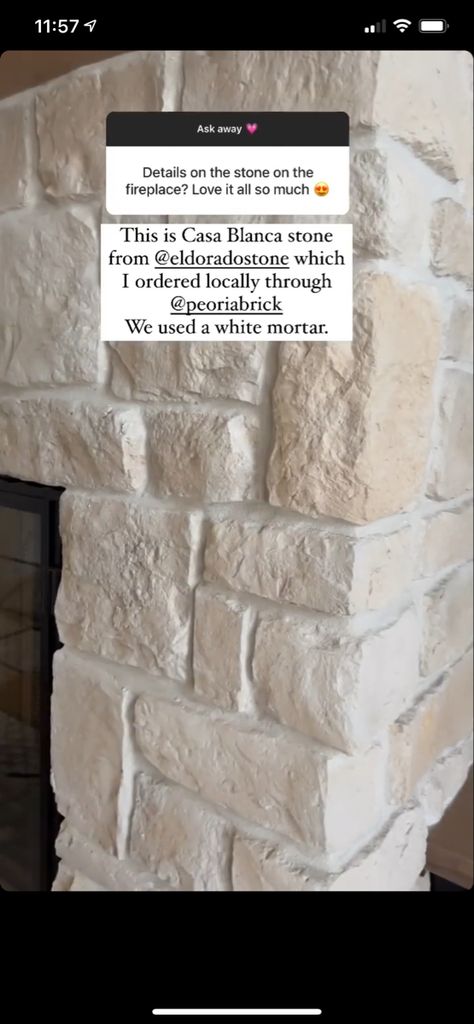 German Smear Stone Fireplace, Stone Veneer Exterior, Fireplace Feature Wall, Stone Walls Interior, Living Tv, Rock Fireplaces, House Deck, Fireplace Remodel, Exterior Stone