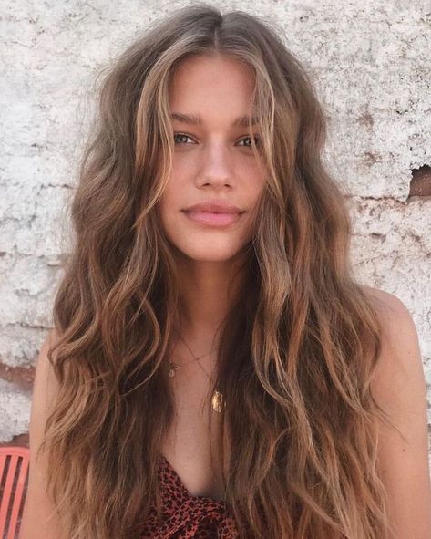 Brown Blonde Hair, Lace Hair, Long Wavy Hair, Hair Inspo Color, Light Brown Hair, Hair Color Trends, Brown Hair Colors, Brunette Hair, Aesthetic Hair