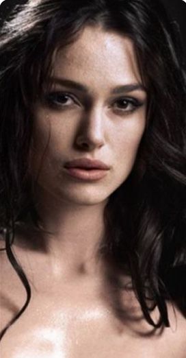 “Keira Knightley” Kiera Knightly Make Up, Keira Knightley Pirates, Brown Hair Bangs, Oblong Face, Kiera Knightly, Haunting Beauty, Keira Knightly, Guitar Girl, Keira Knightley