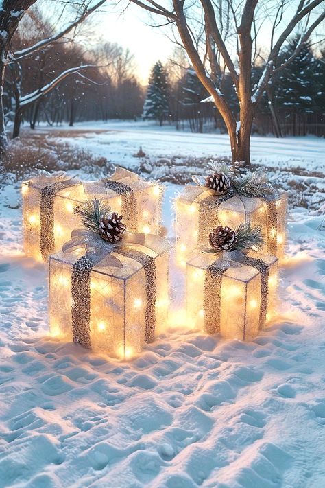 Set of 4 Christmas Lighted Gift Boxes, Pre-lit Lights Gift Boxes, Light up Present Boxes Set Battery Operated with Different Sizes for Holiday Indoor Outdoor Decorations Light Up Present Boxes, Outdoor Christmas Presents, Light Up Presents, Outdoor Christmas Gifts, Outdoor Holiday Decorations, Present For Christmas, Lights Christmas, Outdoor Holiday Decor, Christmas Display