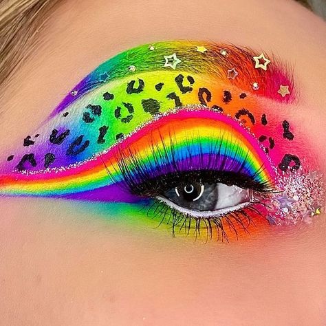 Edc Makeup, Rainbow Eye Makeup, Scene Makeup, Fun Makeup, Pride Makeup, Face Art Makeup, Makeup Glam, Rainbow Makeup, Egyptian Style