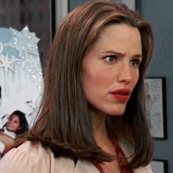 Jenna Rink, 13 Going On 30, Haircut For Thick Hair, Jennifer Garner, Head Shapes, Her Smile, I Icon, Good Movies, Thick Hair Styles