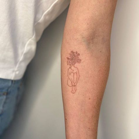 Self growth - Single Needle Flower Head Woman Tattoo Tattoos That Represent Growth New Beginnings, Growth Tattoo Ideas, Tattoo That Represents Growth, Growth Tattoo, Single Line Tattoo, Elements Tattoo, Forarm Tattoos, Head Tattoo, Tattoo Inspiration Men