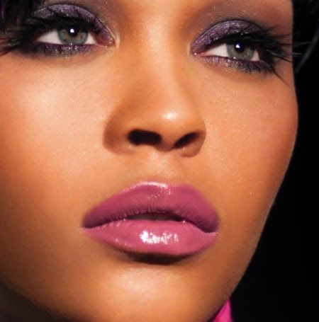 Lipstick For Dark Skin, Purple Smokey Eye, Make Up Tutorials, Valentines Day Makeup, Braut Make-up, Best Lipsticks, Makeup Tricks, Trendy Makeup, Dark Skin Makeup