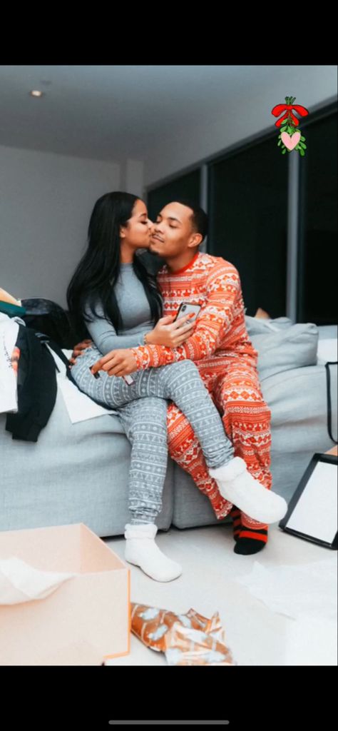 G Herbo Taina, Rappers Girlfriends Aesthetic, G Herbo And Taina Williams, G Herbo And Tiana, Rapper Couples, Taina Williams, Couple Flicks, G Herbo, Me And Bae