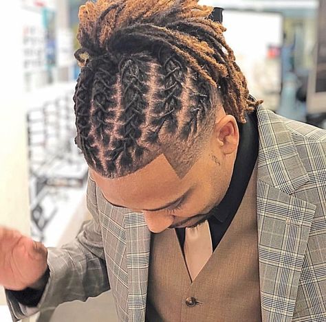 Male Loc Styles, Loc Hairstyles For Men, Short Dread Styles, Mens Dreadlock Styles, Short Dreadlocks Styles, Dread Hairstyles For Men, Mens Dreads, Short Dreads, Long Dreads