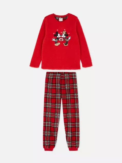 Primark Fluffy Pyjamas, Fluffy Pjs, Primark Pjs, Primark Christmas, Primark Pyjamas, Valentines Day Gifts For Him Boyfriends, Pjs Christmas, Womens Christmas Pajamas, Christmas Pyjamas