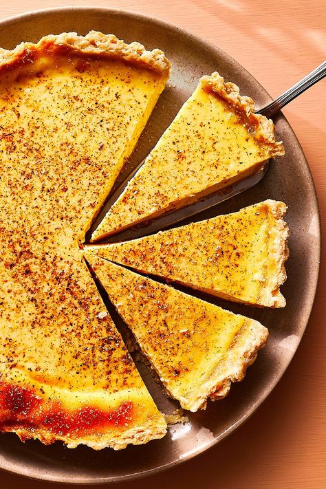 Egg Custard Tart Recipe, Egg Custard Tart, Baked Egg Custard, Egg Tart Recipe, Almond Tart Recipe, Rhubarb Custard Pies, Custard Tarts Recipe, Rhubarb And Custard, Egg Custard