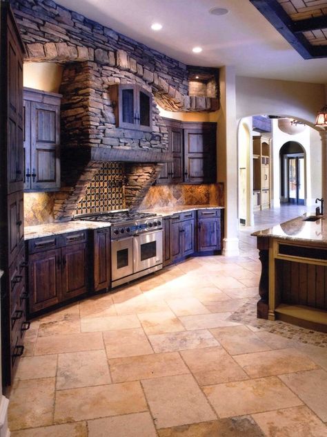 I usually don't like dark kitchens but love these deep rugged cabinets...feels homey Casa Hobbit, Stone Kitchen, Kitchen Solutions, Craftsmen Homes, Barn Homes, Dream Kitchens, Future Home Ideas, Wooden Cabinets, Dream Home Ideas