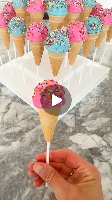 Celebrate by ML on Instagram: "How to prepare the ice cream cones to assemble them with the cakepop, tutorial ! 🍭 don’t be afraid to use a knife, it will not break the cone! 🍦To find the cones please check my amazon storefront, link in my bio! 💌#tutorial #icecreamconecakepops #cakepoptutorial #celebratebyml #nyccakepops" Ice Cream Cone Cake Pops, Cake Pop Tutorial, Ice Cream Cone Cake, How To Make Waffles, Cake Hacks, Cookie Pops, Ice Cream Cones, Waffle Cones, Amazon Storefront