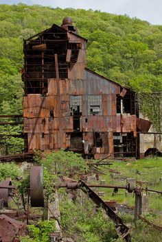 Old Sawmill, Cass Scenic Railroad Photo Freight Special, W. Virginia Old Abandoned Buildings, Scenic Railroads, Railroad Photos, Virginia Usa, White Mountains, Old Barns, Abandoned Buildings, Green Foliage, Old Buildings