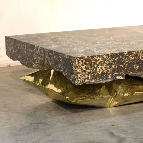 InHale by Ben Storms: a marble block weighing over 200kg carried on an inflated metal cushion // Marble Trend, Marble Block, Center Tables, Liquid Metal, Marble Table, Marble Design, Table Coffee, Design Milk, Coffee Table Design