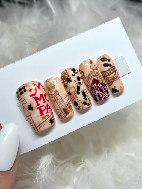 Wizard Map Press on Nails, Marauder’s Map. Harry Potter Press On Nails, Wolfstar Nails, Marauders Nails, Harry Potter Nails Designs, Map Nails, The Marauders Map, Magical Nails, Painted Map, Potter Nails