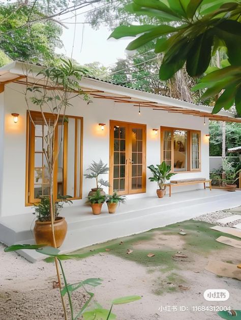 Small House In Mexico, Modern Kubo, Small Cozy House, Simple Small House, Modern Bahay Kubo, Micro House Plans, Bali Style Home, Spanish Style Home, Apartment Bedroom Decor