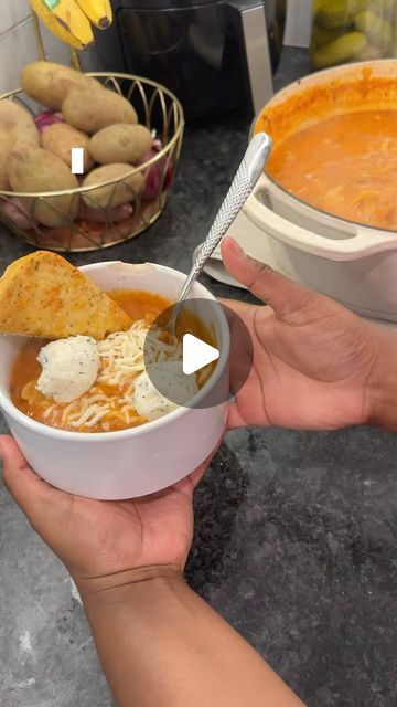 Tatayanna M on Instagram: "the VIRAL lasagna soup✨ this will definitely be in my fall dinner rotation 

Ingredients:

•	1 lb ground beef or Italian sausage
•	1 small onion, chopped
•	4 cloves garlic, minced
•	1 tsp Italian seasoning
•	1/4 tsp red pepper flakes (optional)
•	Salt and pepper, to taste
•	6 cups chicken or beef broth
•	1 can (14.5 oz) diced tomatoes
•	1 can (6 oz) tomato paste
•	8-10 lasagna noodles, broken into pieces
•	1/2 cup ricotta cheese
•	1/2 cup mozzarella cheese, shredded
•	1/4 cup Parmesan cheese, grated
•	Fresh basil or parsley for garnish

#lasagna #soup #recipes #cooking #lasagnasoup" Lasagna Soup Recipe With Ricotta, Lasagna Soup Recipe, Dinner Rotation, Lasagna Noodles, Lasagna Soup, Diced Tomatoes, No Noodle Lasagna, Fall Dinner, Ricotta Cheese