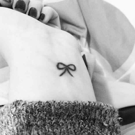 Love this little bow, too. Small Bow Tattoos, Small Bow Tattoo, Stick N Poke, Bow Tattoo, Stick And Poke, Girly Tattoos, Pattern Tattoo, Little Tattoos, Small Bows