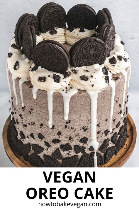 Vegan Cookies And Cream Cake, Oreo Cake Filling, Vegan Oreo Cake, Desserts Birthday, Oreo Birthday Cake, Cake Pop Recipe Easy, Vegan Vanilla Cake, Oreo Ice Cream Cake, Oreo Filling