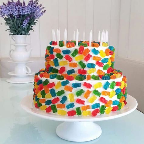 Gummy bears Gummy Bear Cake, Gummy Bear Cakes, Aesthetic Eating, Bear Theme, Bear Birthday, Cake Cover, Gummy Bear, Gummy Bears, 7th Birthday