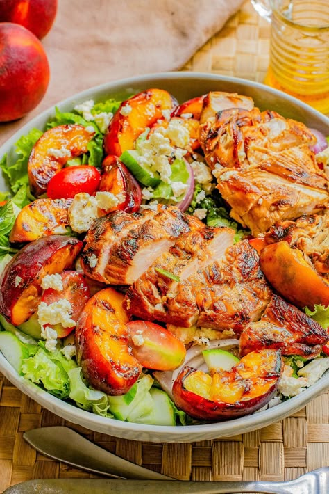 Grilled Peach and Chicken Salad with Lemon Vinaigrette — 🍑🥗🍋 Fresh peaches are grilled quickly on both sides before being tossed with juicy grilled chicken, crisp lettuce, salty feta, fresh mint, tomatoes, and more! Grilling peaches caramelizes them and infuses the salad with so much FLAVOR! Take advantage of seasonal summer produce while it lasts by making this EASY and crave-worthy salad! Refreshing Recipes, Salad With Lemon Vinaigrette, 2024 Meals, Juicy Grilled Chicken, Grilled Peach Salad, Recipe Using Chicken, Salad With Lemon, Mediterranean Diet Meal Plan, Peach Salad