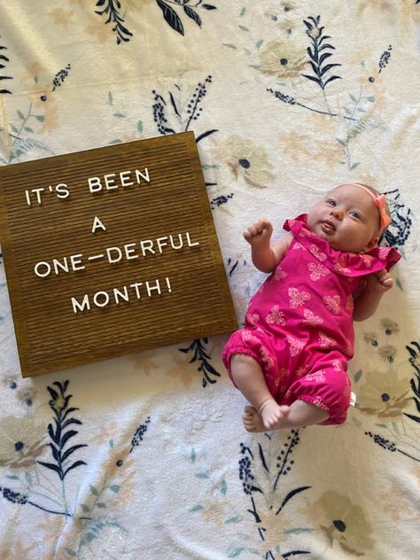 One Month Birthday Photo Ideas, One Month Quotes, Baby First Month Photoshoot, 1 Month Shoot Ideas, One Month Old Photo Ideas, One Month Old Picture Ideas, One Month Old Milestones Photo Ideas, 1month Birthday Ideas, One Month Old Baby Photoshoot