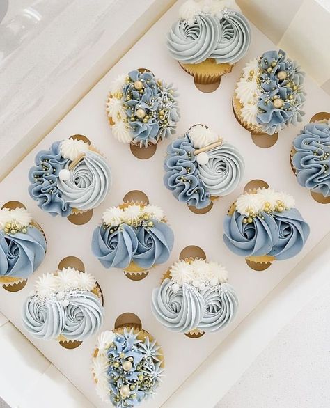 Cute Pastel Cupcakes, Dusty Blue Icing Color, 12 Cupcakes Design, Simple Elegant Cupcake Designs, Shades Of Blue Cupcakes, Birthday Cupcakes Design, Dusty Blue Cupcakes, Cupcake Ideas For Men, Birthday Cupcake Designs