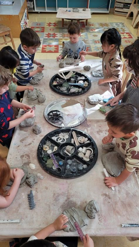 In the Art Studio at PSA, we have begun to use a lab model, where the whole school spends extended weeks exploring a particular medium or language. Since September, we have been working with the language of clay. The choice to use clay as our first language to experience was made with great intention and thought, based on clay’s expressivity and grounding properties. It is a perfect medium to explore and hone motor ability, dexterity and skill. Clay Play Preschool, Clay For Preschoolers, Clay Reggio Emilia, Clay Art Preschool, Clay Preschool Activities, Clay Provocation Reggio, Clay Activities For Preschoolers, Loose Parts Play Preschool, Pottery Activity