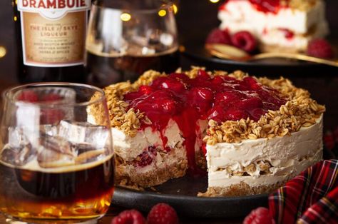 Cranachan Cheesecake, Celtic Cooking, Mary Berry Desserts, Burns Night Recipes, Burn's Night, Iced Espresso, Night Dessert, Highland Fling, Night Recipes