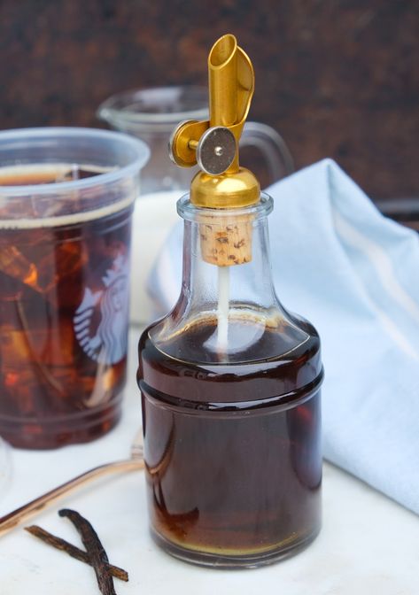 Homemade Vanilla Syrup Recipe For Beverages - The Foodie Affair Drinks With Vanilla Syrup, Vanilla Syrup Recipe, Irish Brown Soda Bread, Homemade Vanilla Syrup, Brown Soda Bread, Vegetarian Sauces, Simple Syrup Cocktails, Starbucks Coffee Drinks, Cocktail Syrups