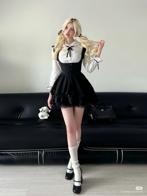 Maid Inspired Outfit, Doll Fashion Outfits, Kawaii Girl Outfits, White Gothic Dress, Aesthetic Fits, Soft Clothes, Princess Outfits, Gothic Dress, Themed Outfits