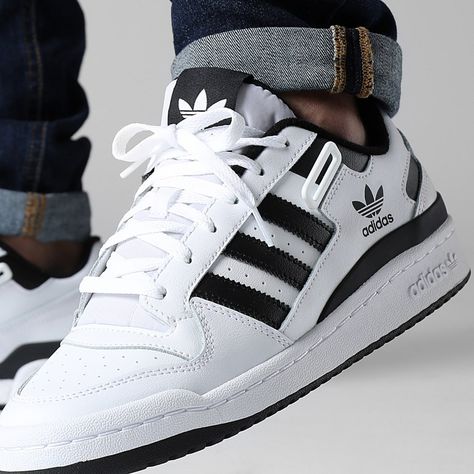 Stylish shoes 🤍 Adidas Forum Low White, Sneaker Adidas, Adidas Forum Low, Forum Low, Adidas Forum, Amazon Associates, Gorgeous Shoes, Sneakers Men Fashion, Low Sneakers