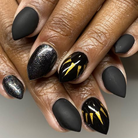 Black Panther Nails, Panther Nails, Panthers Nails, Black Gel Nails, Black Panther Wakanda Forever, Black Panther Wakanda, Wakanda Forever, Great Nails, Black Panther