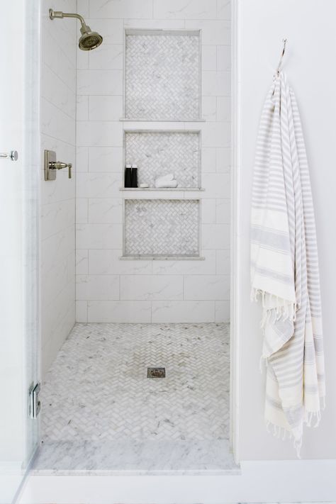 Form & Function: Shower Ledges — Alison Giese Interiors Herringbone Shower Floor, Update Small Bathroom, Herringbone Shower, Shower Floor Tile, Master Bath Ideas, Bad Inspiration, Shower Niche, Bathroom Remodel Shower, Master Bath Remodel