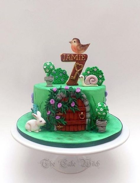 Secret Garden - Cake by Nessie - The Cake Witch Secret Garden Cake, Fairy Garden Cake, Witch Cake, Fairy Birthday Cake, Secret Garden Parties, Garden Cake, Adult Party Themes, Garden Cakes, Fairy Cakes