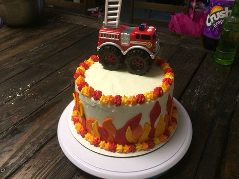 Fire truck smash cake Fire Truck Smash Cake, Fire Truck Cakes For Boys, Truck Smash Cake, Firetruck Birthday Cake, Fire Truck Birthday Cake, Transportation Birthday Theme, Rođendanske Torte, Police Birthday Cakes, Firefighter Birthday Cakes