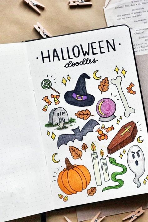 Bullet Journal Halloween, Journal D'inspiration, Crazy Laura, Halloween Doodles, Doodle Inspiration, Halloween 2022, Bullet Journal Themes, Halloween Drawings, Journal Themes