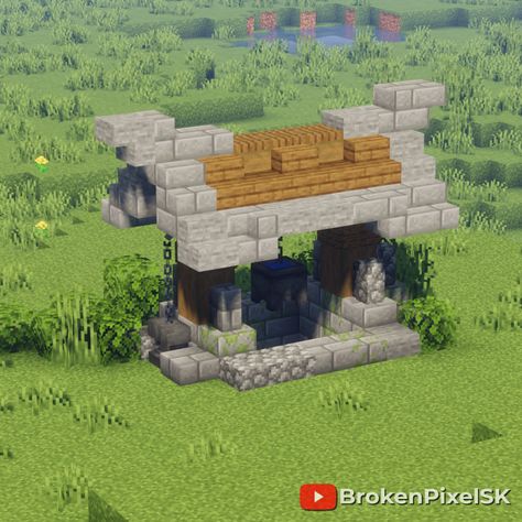 Small medieval well in Minecraft Mideaval Minecraft House, Minecraft Elf Build, Medival Minecraft Buildings, Minecraft Wagons And Carts, Well In Minecraft, Minecraft Well, Minecraft Medieval Village, Villa Minecraft, Construction Minecraft