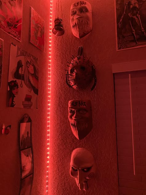 Halloween Room Ideas Bedrooms Scary, Scary Room Decor Ideas, Freddy Krueger Room Decor, Horror Office Ideas, Scary Bedroom Decor, Scary Movie Room Ideas, Bedroom Ideas Horror Themed, Sick Room Decor, Horror Movie Posters Room Decor