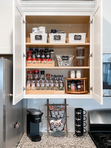 easy cabinet organization for all of your spices. #cabinetorganization #spicecabinet #spices Spice Organization Corner Cabinet, Seasonings Organization, Seasoning Cabinet Organization, Seasoning Organization Ideas, Kitchen Seasoning Organization, Kitchen Spices Storage Ideas, Coffee Cabinet Organization, Spice Cabinet Storage, Seasoning Organization