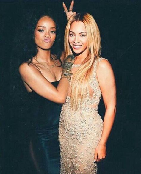 Rihanna and Beyonce celebrities pretty beyonce rihanna celebs celebrity pictures Fenty Rihanna, Looks Rihanna, Makeup Sephora, Rihanna Riri, Beyoncé Giselle Knowles-carter, Beyoncé Giselle Knowles, Rihanna Style, Beyonce Queen, Bad Gal