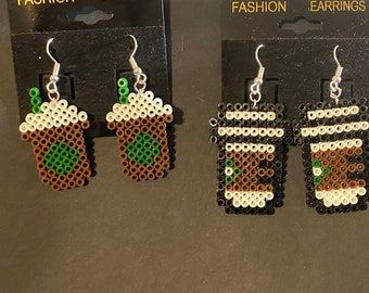 Perler Bead Earrings, Perler Earrings, Perler Beads Ideas, Hamma Beads Ideas, Easy Perler Bead Patterns, Melty Bead Patterns, Pixel Beads, Pearl Beads Pattern, Easy Perler Beads Ideas