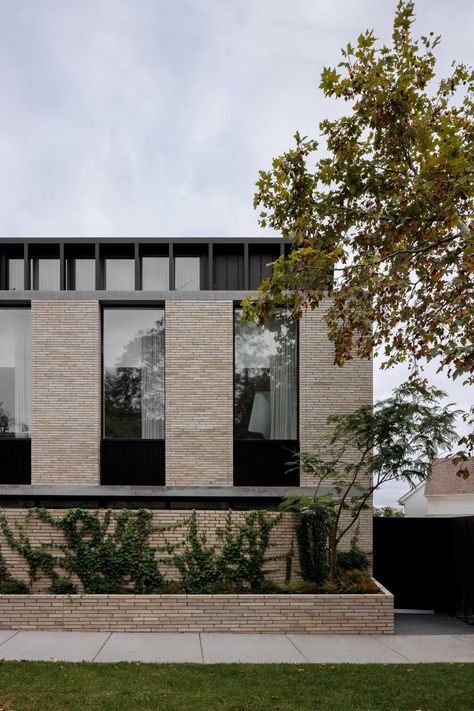 Edition | Cera Stribley Limestone House Exterior Modern, Houses Architecture, Building Envelope, Apartment Exterior, Minimal Contemporary, Facade Architecture Design, Grey Brick, Brick Architecture, Contemporary Apartment