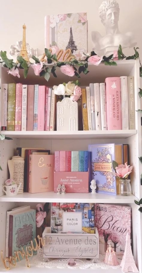 Decorating Bookshelf Ideas, Coquette Book Shelf, Pink Library Room, Coquette Shelf Decor, Bookshelf Ideas Aesthetic, Bookshelf Closet Organization, Girly Bookshelf, Pink Book Shelf, Pink Shelf Decor