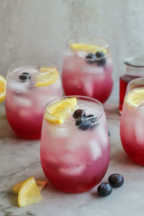 Blueberry Vodka Drinks, Blueberry Lemonade Recipe, Blueberry Lemon Drop, Flavored Simple Syrup, Lemon Drop Drink, Blueberry Drinks, Blueberry Simple Syrup, Blueberry Cocktail, Lemon Drop Cocktail