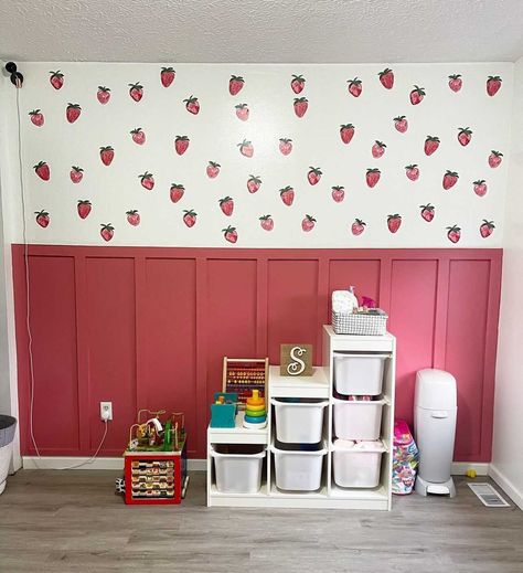 Strawberry Theme Bedroom, Strawberry Kitchen, Strawberry Baby, Not Meant To Be, Baby Room Inspiration, Nursery Room Inspiration, Project Nursery, Nursery Themes