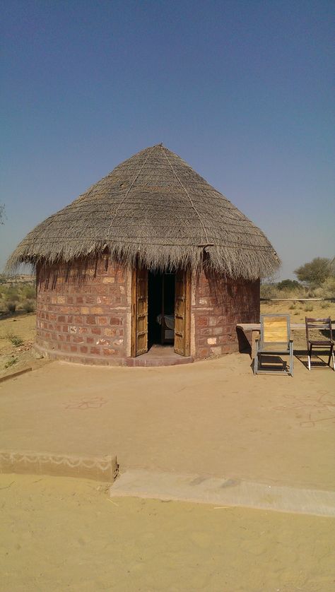 Kutcha House Images, Rajasthani House, Rajasthan Village, Rajasthani Village, African Hut, Bush House, Resort Design Plan, Mud Hut, Resort Plan