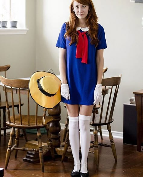 “#tbt last years crazy last minute Madeline costume, that ended up being the one of my best Halloween costumes yet! Thanks @lookbook for featuring it and…” Madeline Costume, Clever Costumes, New Halloween Costumes, Hallowen Costume, Last Minute Costumes, College Halloween, Diy Halloween Costume, Last Minute Halloween Costumes, Plus Size Halloween