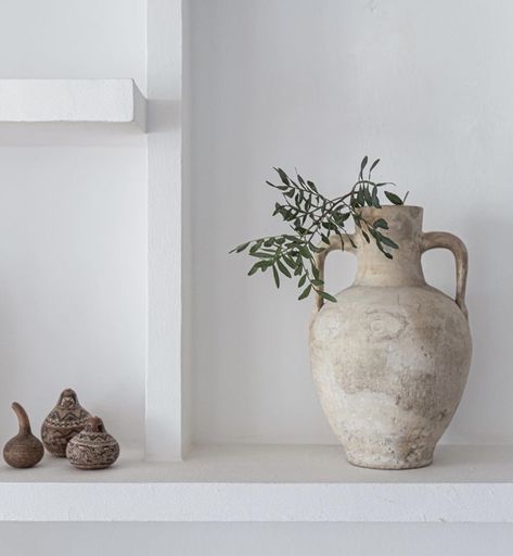 Mediterranean Vase, Mediterranean Pottery, Aesthetic Vase, Wall Wardrobe, Swedish Farmhouse, Wall Wardrobe Design, Mediterranean Interior Design, Farmhouse Vase, Mediterranean Interior