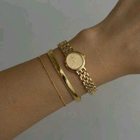 Jewellery Stack Gold, Gold Watches Women Aesthetic, Simple Gold Jewlery, Jewelry Gold Aesthetic, Gold Watch And Bracelet Stack, Watch Stacked With Bracelets, Watch And Bracelet Stack, Jewellery Stacking, Minimalist Accessories Jewellery