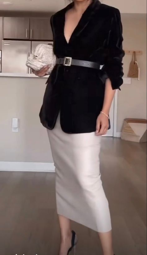 Black Belted Blazer Outfit, Silk Dress And Blazer Outfit, Maxi Skirt And Blazer Outfits, Black Blazer And Skirt Outfit, Maxi Skirt With Blazer, Black Professional Outfits Women, Black Blazer Outfit Casual Classy, Crop Blazer And Skirt, Belted Blazer Outfit